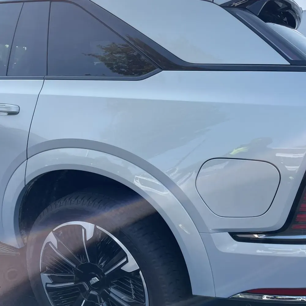 2025 Cadillac Escalade IQ Sport 1