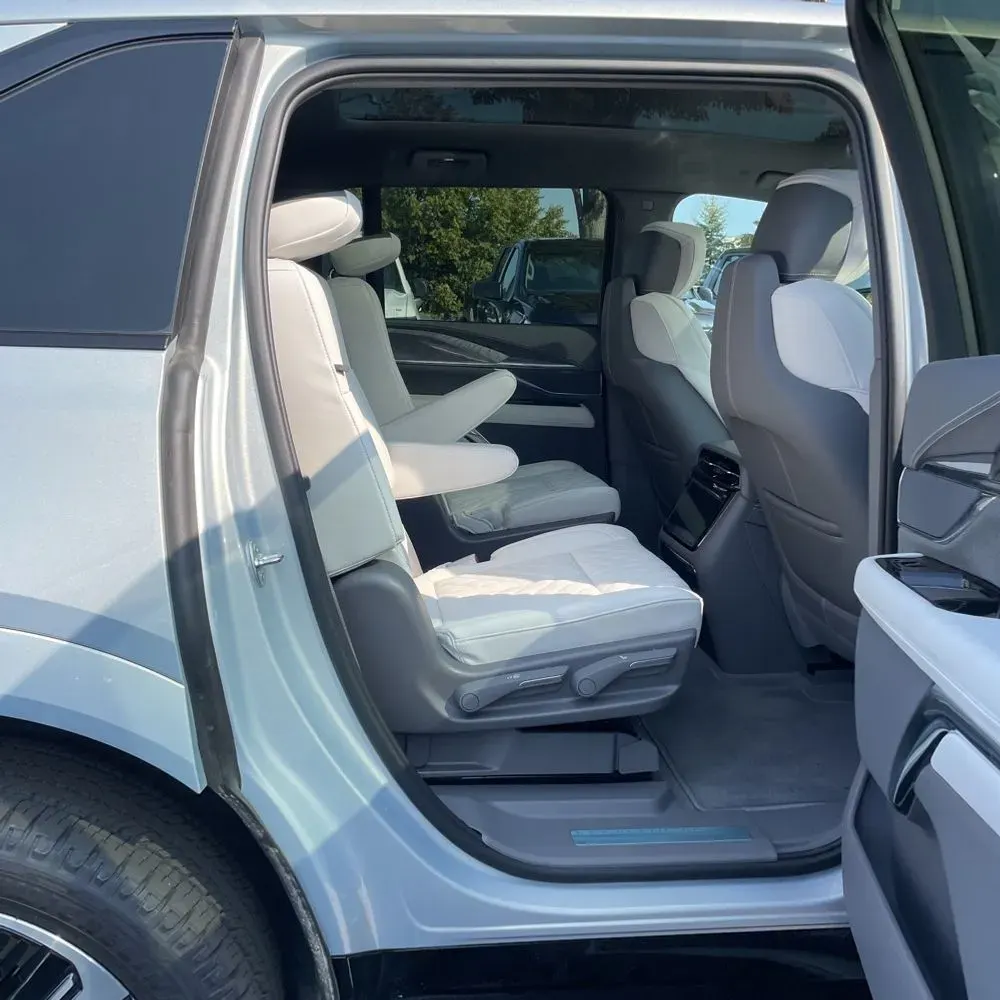 2025 Cadillac Escalade IQ Sport 1