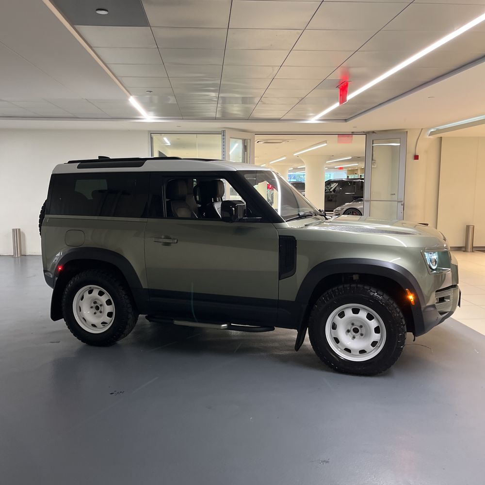 2021 Land Rover Defender 90 First Edition