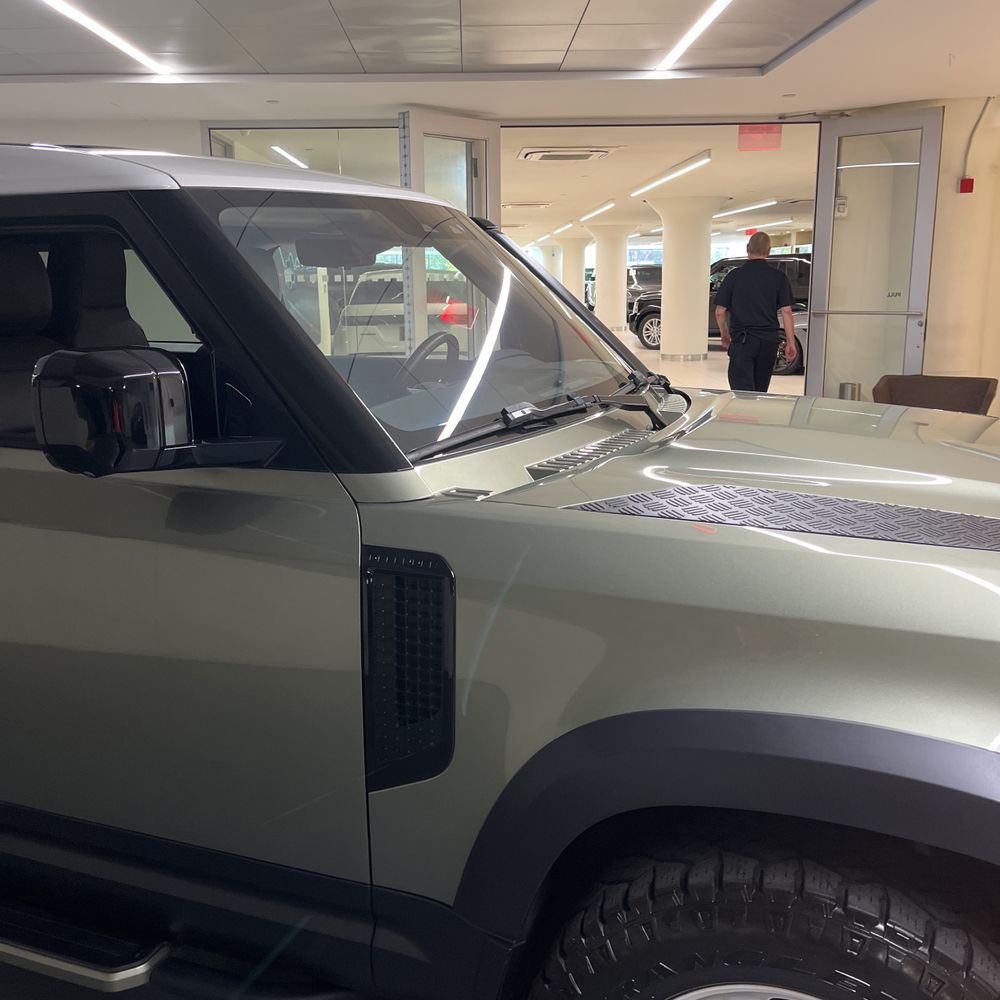 2021 Land Rover Defender 90 First Edition