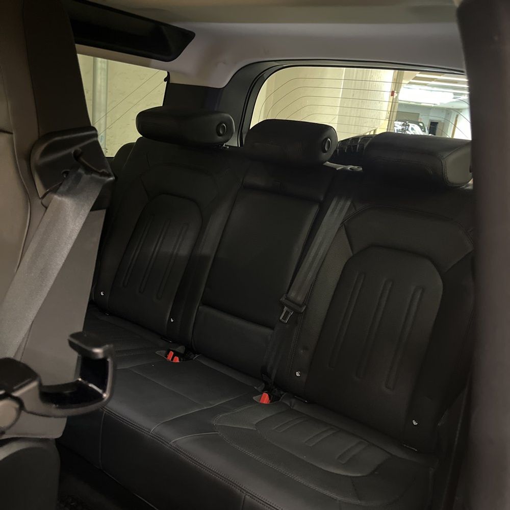 2021 Land Rover Defender 90 First Edition
