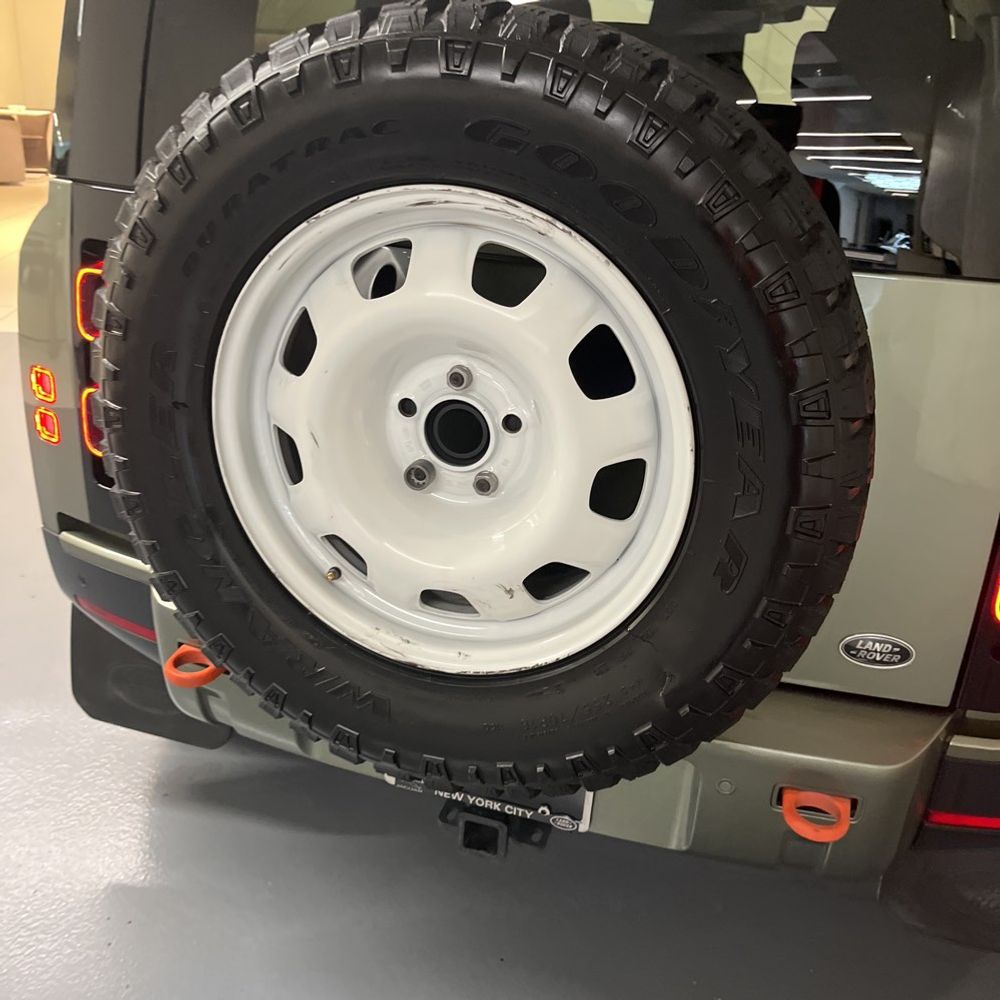 2021 Land Rover Defender 90 First Edition