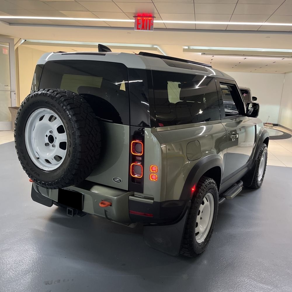 2021 Land Rover Defender 90 First Edition