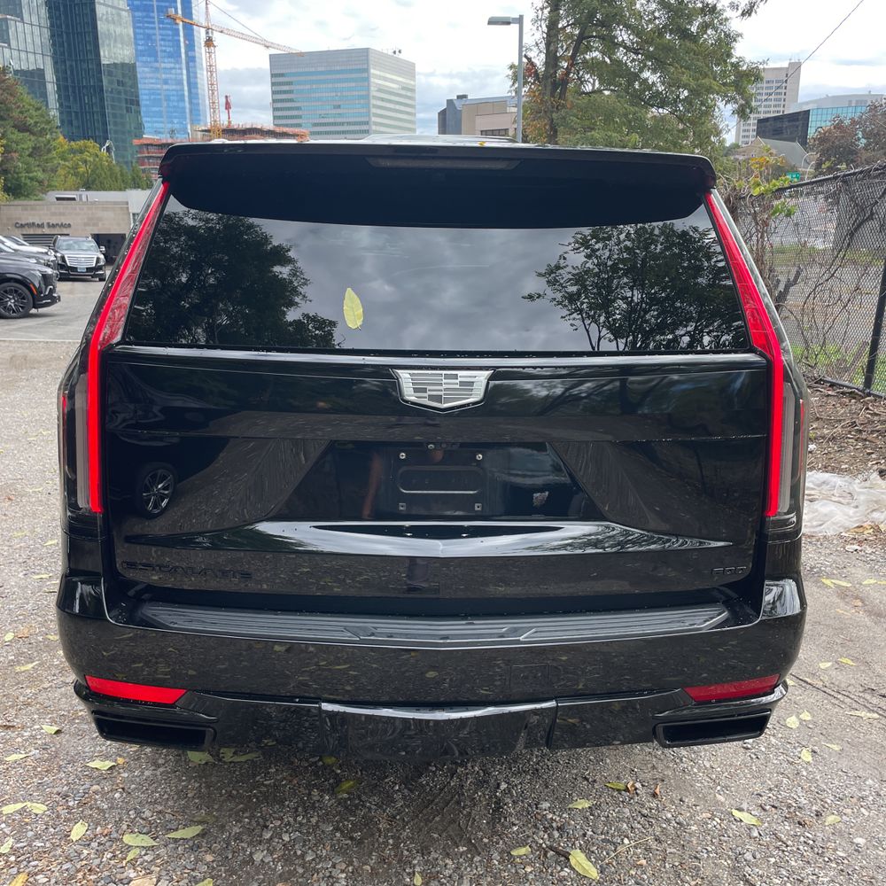 2021 Cadillac Escalade Sport