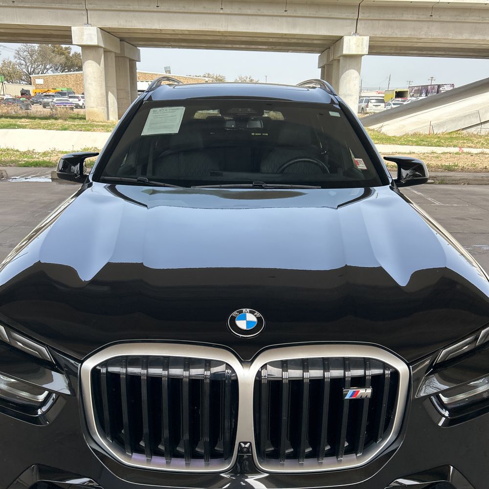 2024 BMW X7 M60i