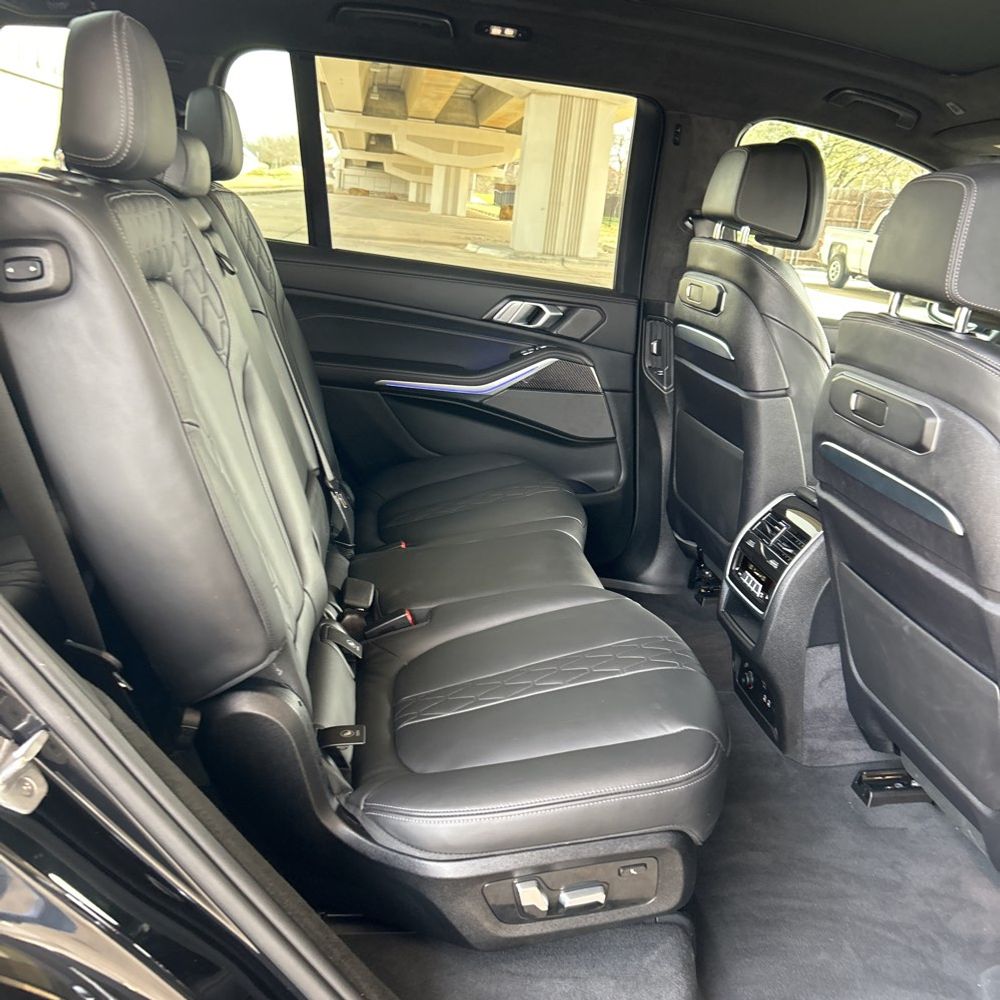 2024 BMW X7 M60i