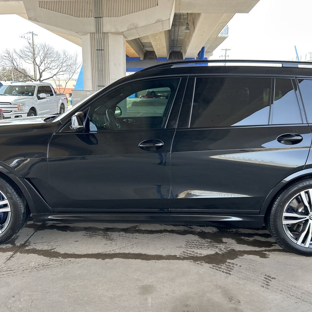 2024 BMW X7 M60i