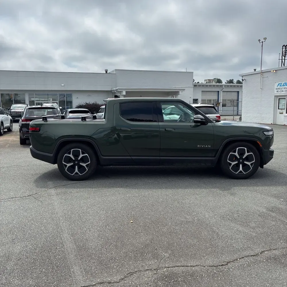 2023 Rivian R1T Adventure Quad-Motor
