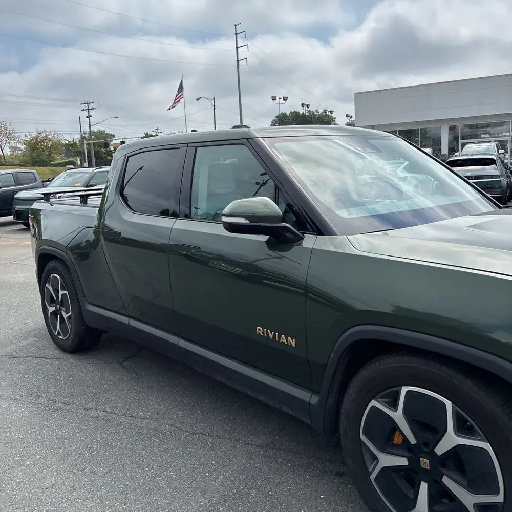 2023 Rivian R1T Adventure Quad-Motor