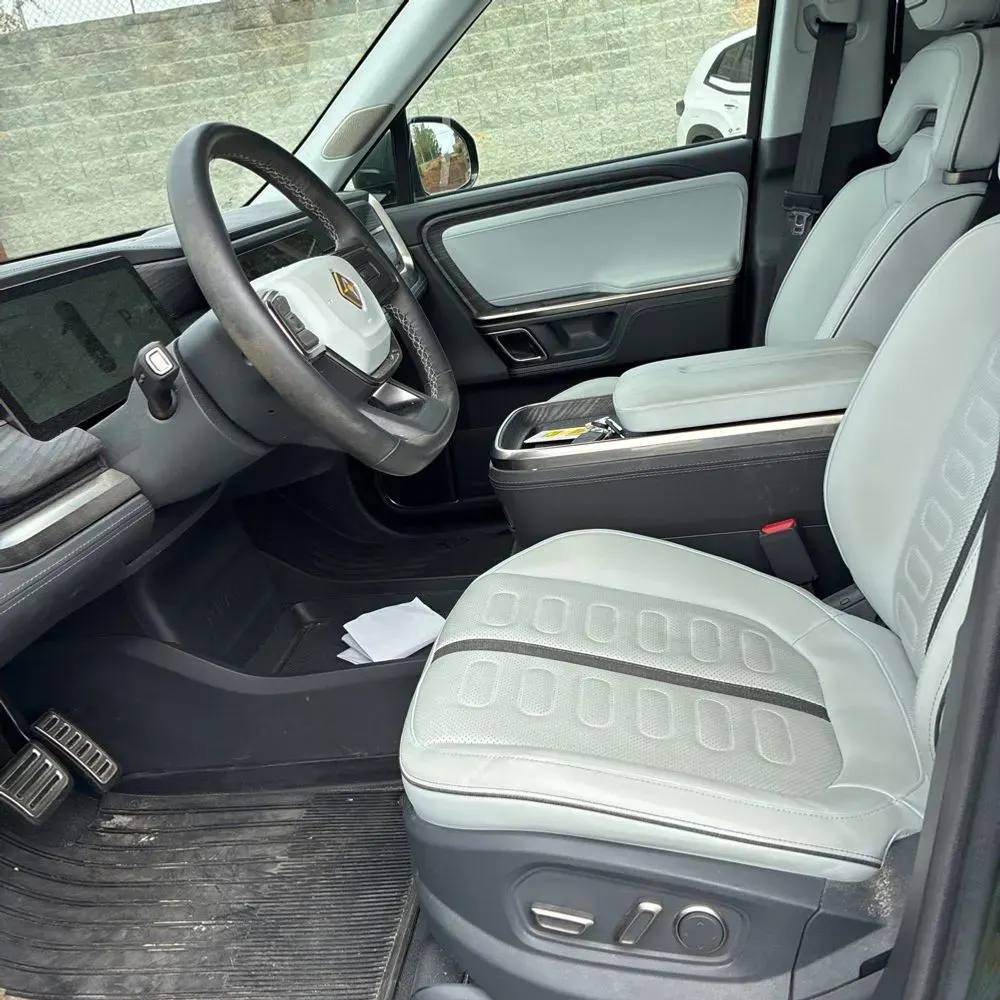 2023 Rivian R1T Adventure Quad-Motor