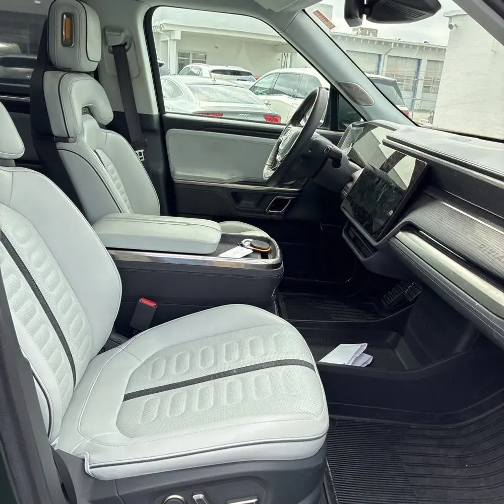 2023 Rivian R1T Adventure Quad-Motor