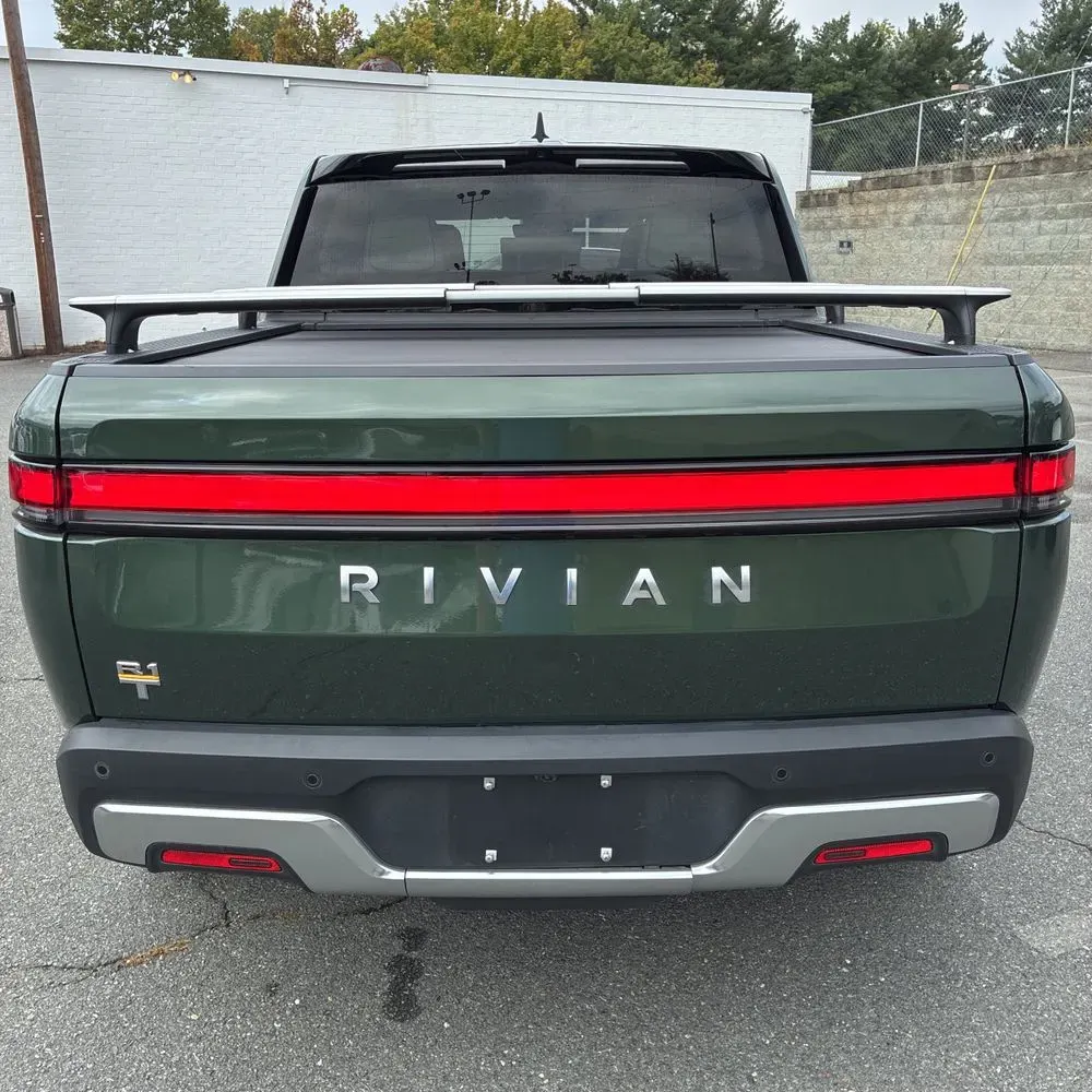 2023 Rivian R1T Adventure Quad-Motor