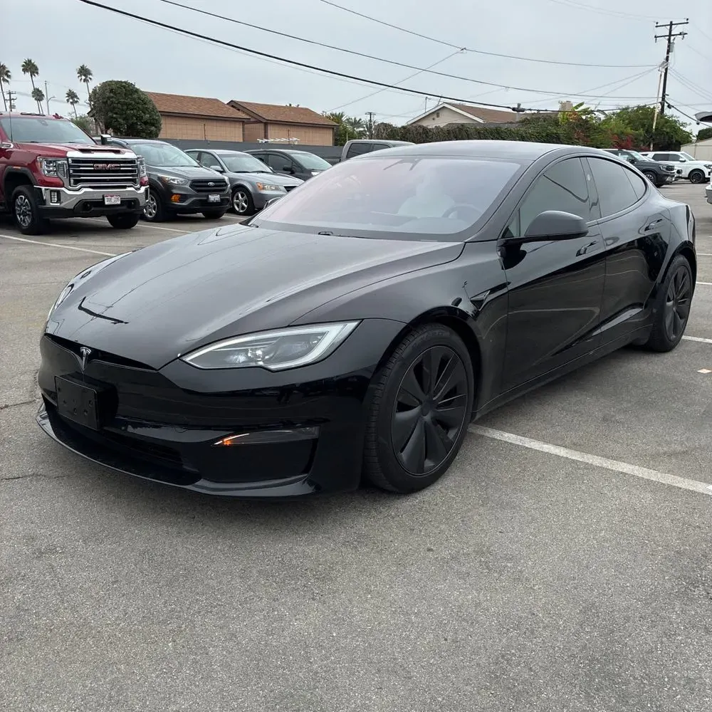 2023 Tesla Model S Plaid