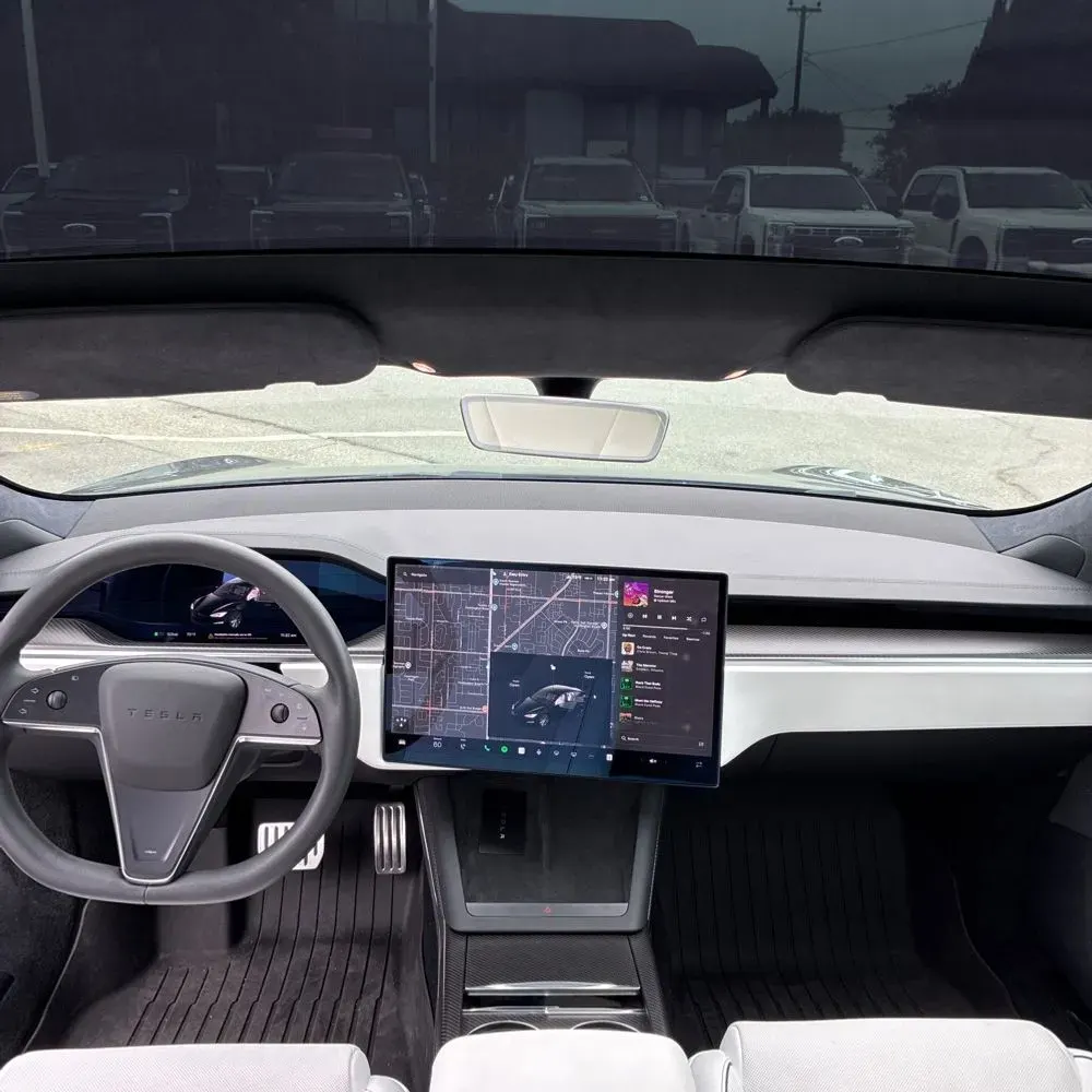 2023 Tesla Model S Plaid