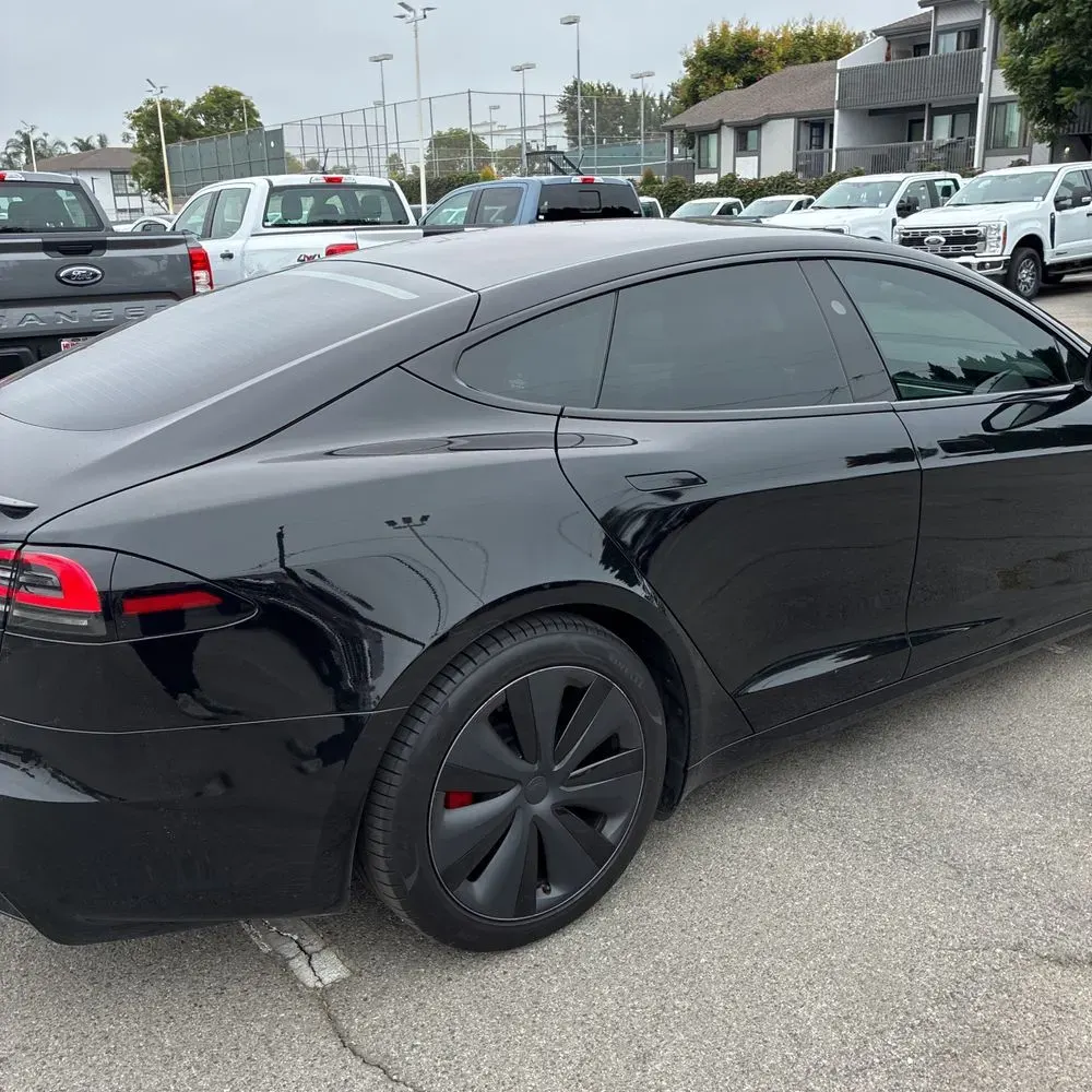 2023 Tesla Model S Plaid