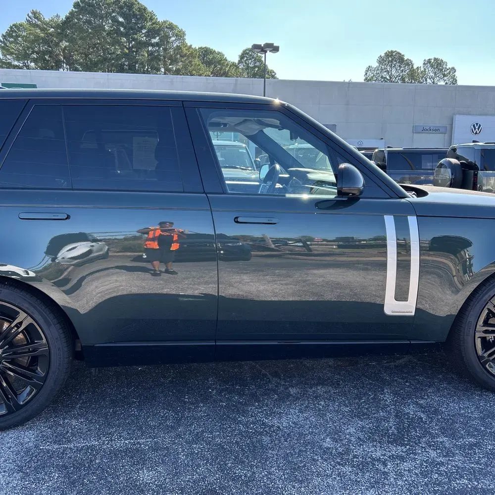 2025 Land Rover Range Rover Autobiography P530