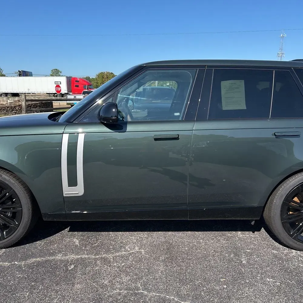 2025 Land Rover Range Rover Autobiography P530
