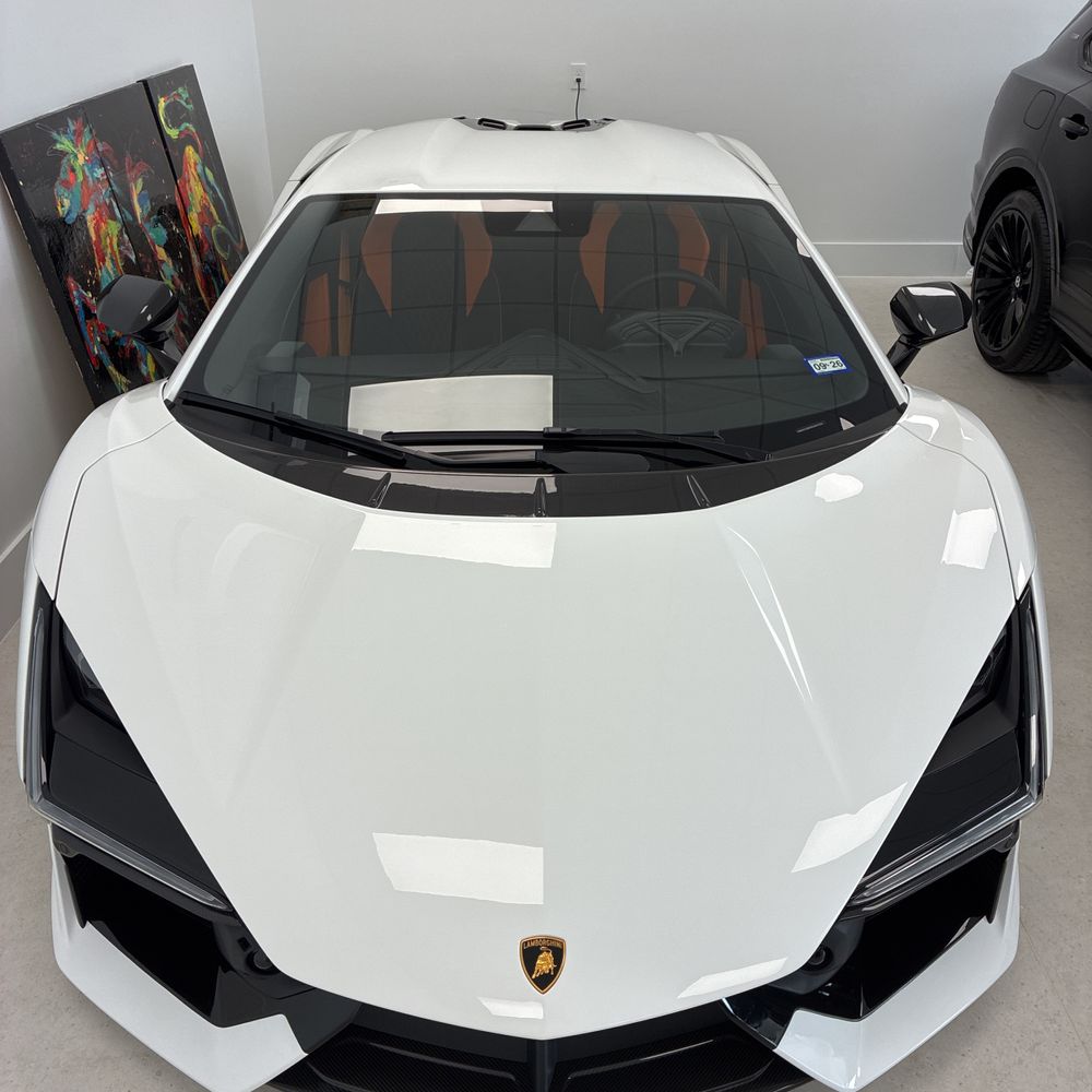2024 Lamborghini Revuelto Base