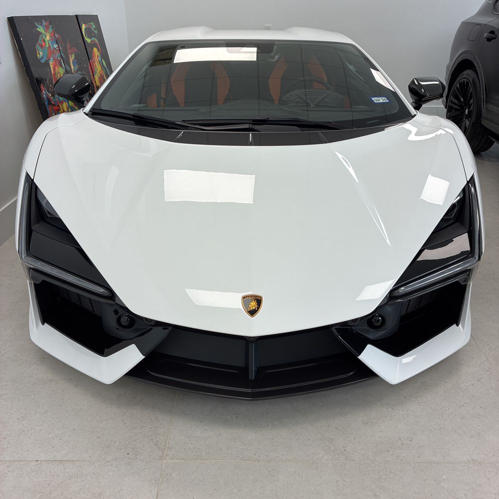 2024 Lamborghini Revuelto Base