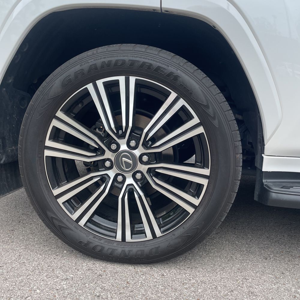 2024 Lexus LX 600 Luxury