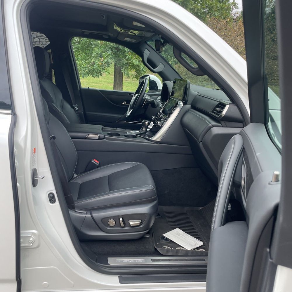 2024 Lexus LX 600 Luxury