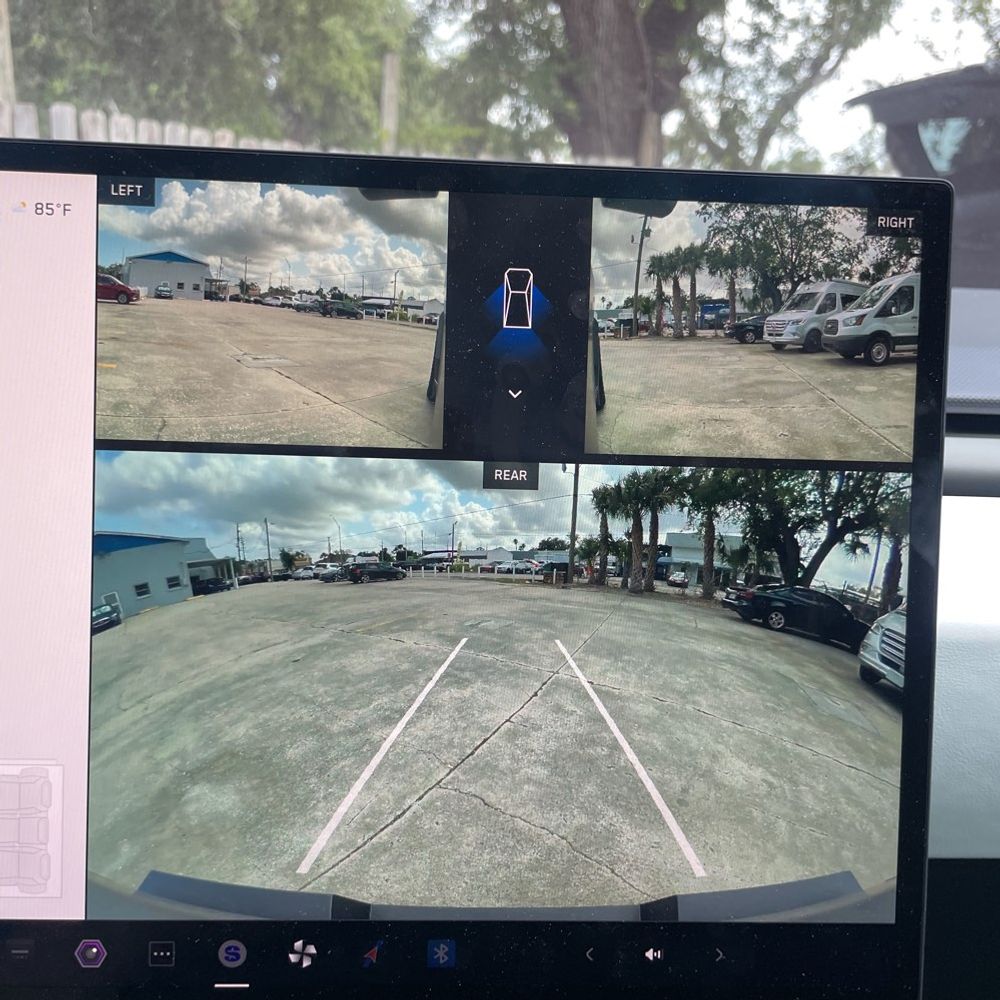 2024 Tesla Cybertruck Base