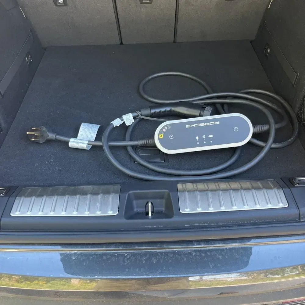 2024 Porsche Macan EV 4