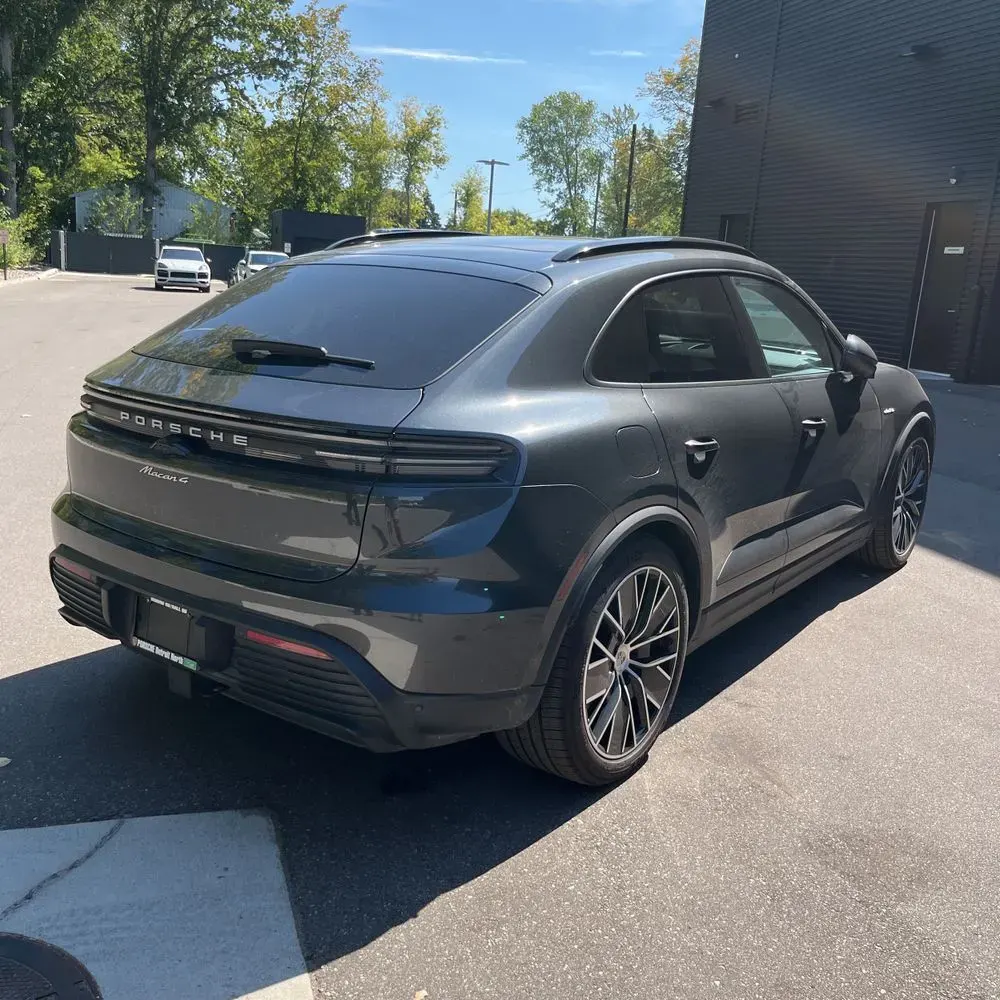 2024 Porsche Macan EV 4