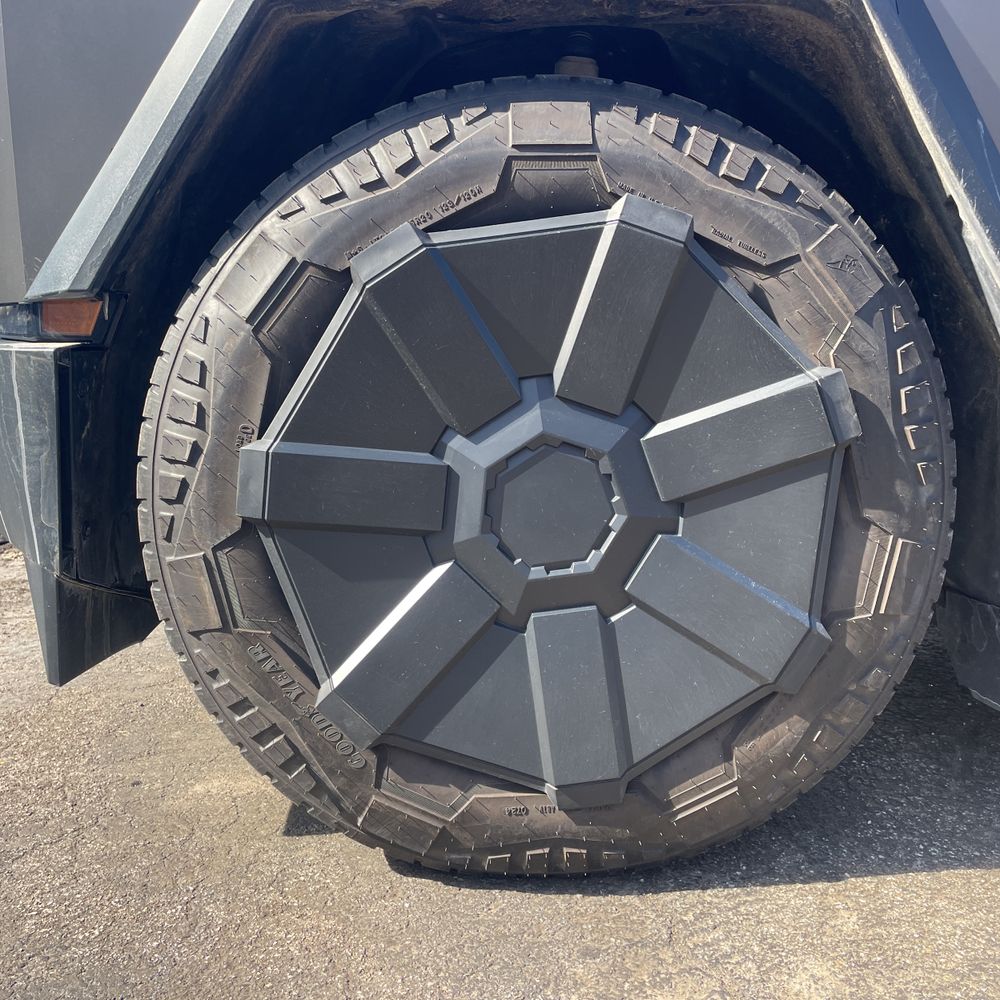 2024 Tesla Cybertruck Base