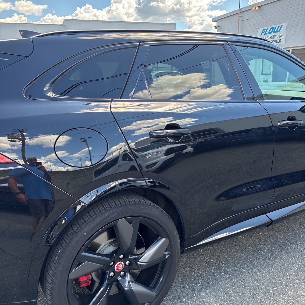 2023 Jaguar F-Pace SVR