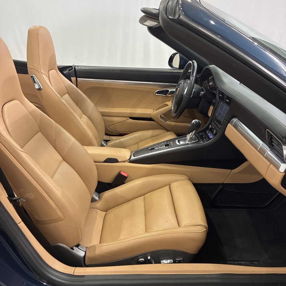 2014 Porsche 911 Carrera 4S