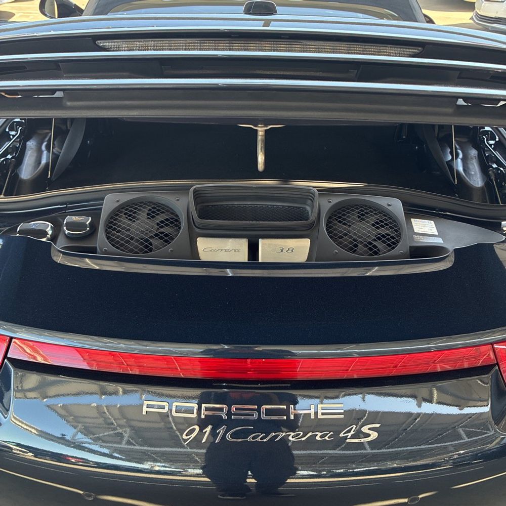 2014 Porsche 911 Carrera 4S