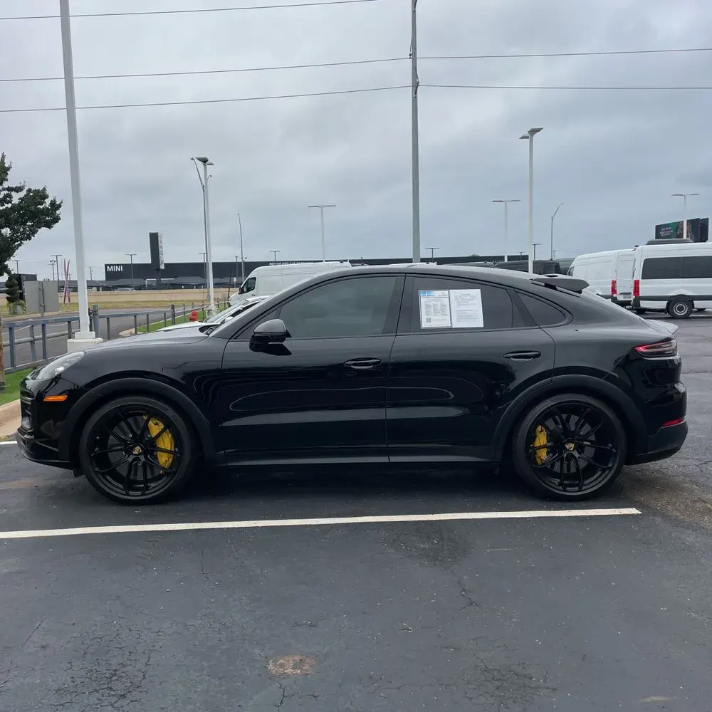 2022 Porsche Cayenne Turbo GT