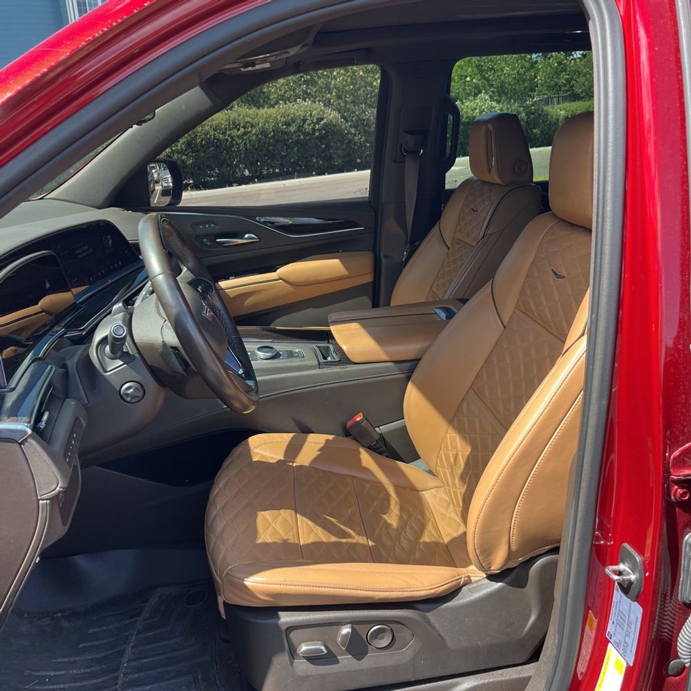 2023 Cadillac Escalade ESV Premium Luxury