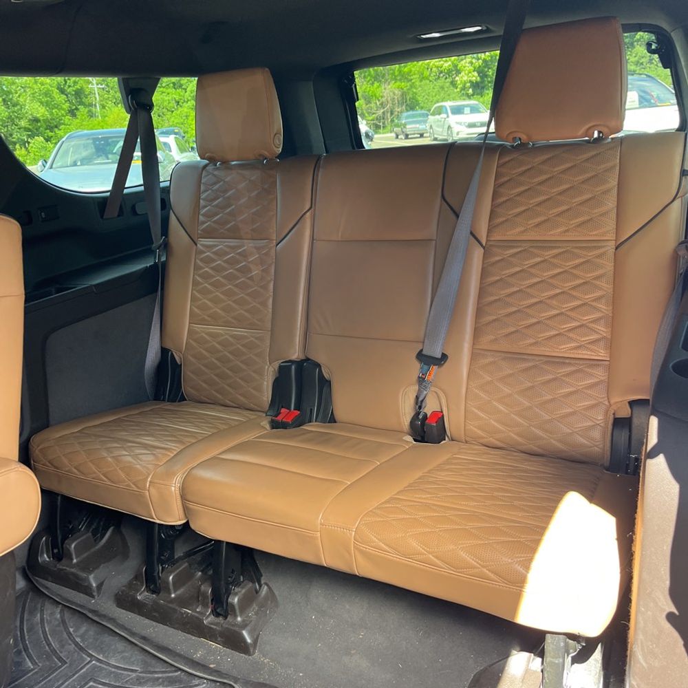 2023 Cadillac Escalade ESV Premium Luxury