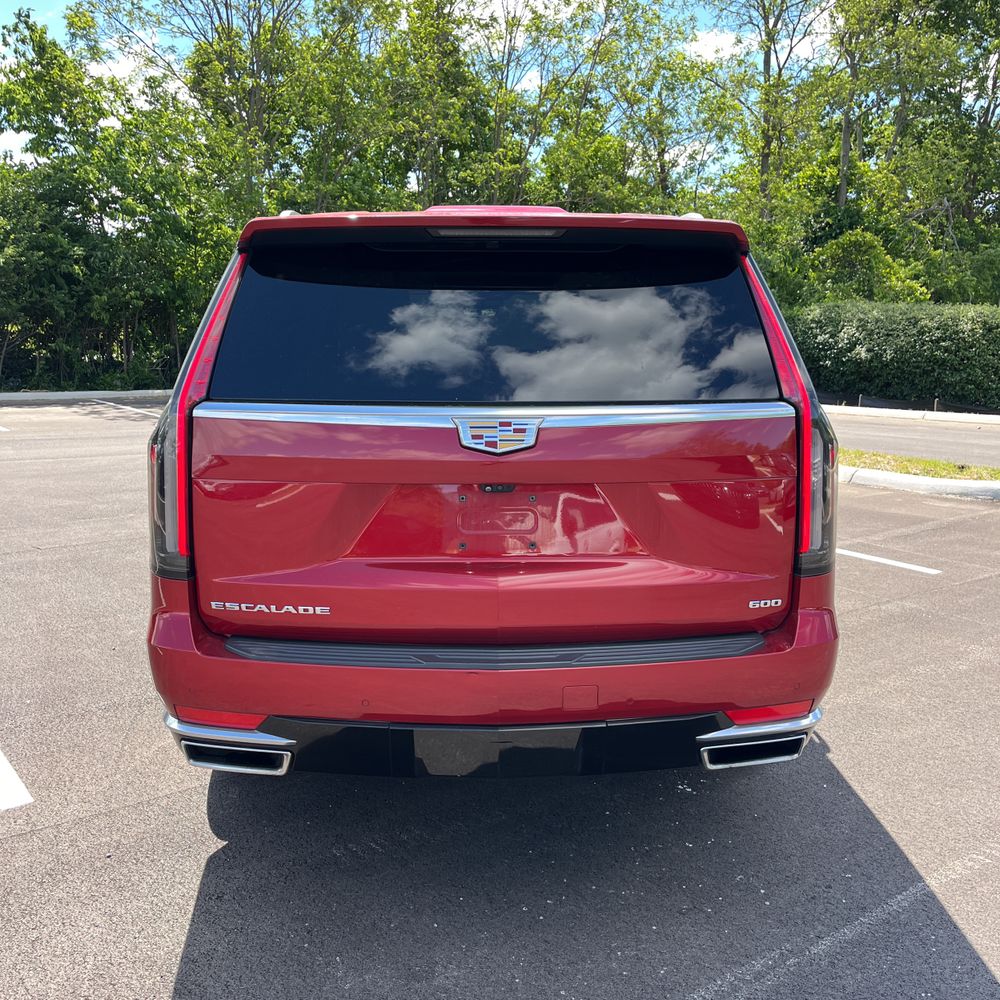 2023 Cadillac Escalade ESV Premium Luxury
