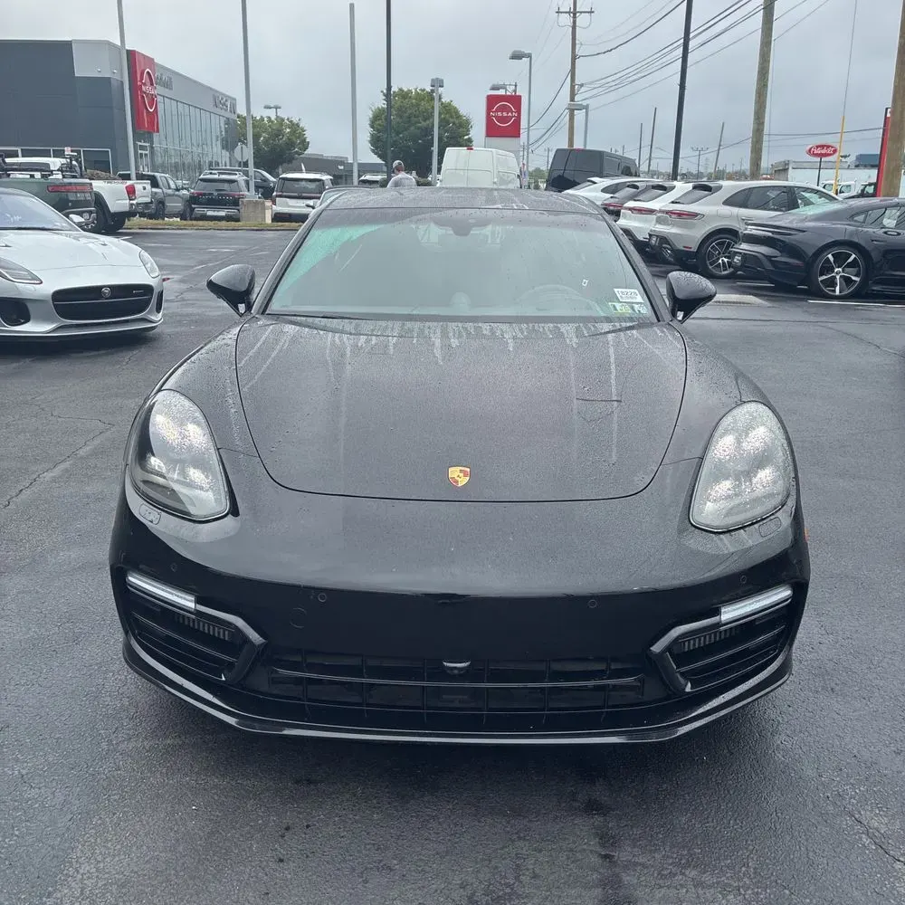 2019 Porsche Panamera GTS