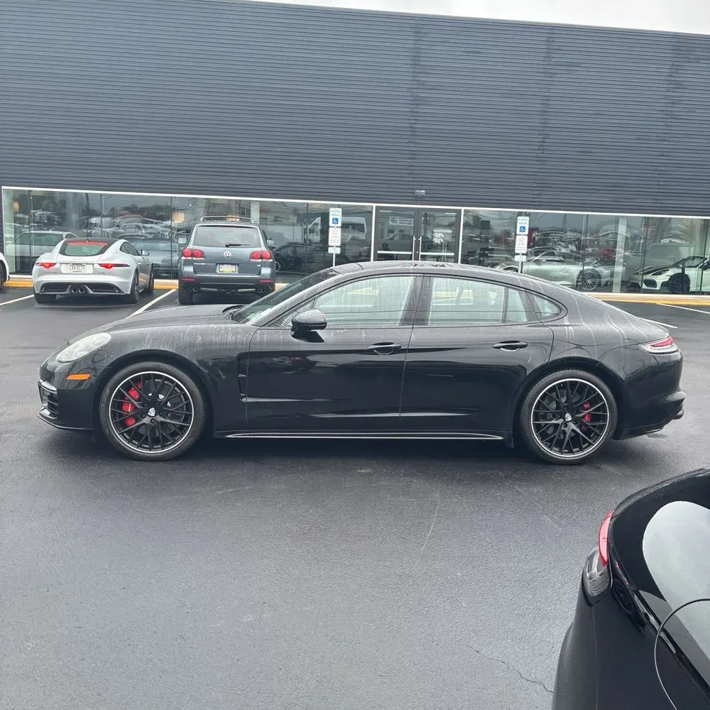 2019 Porsche Panamera GTS