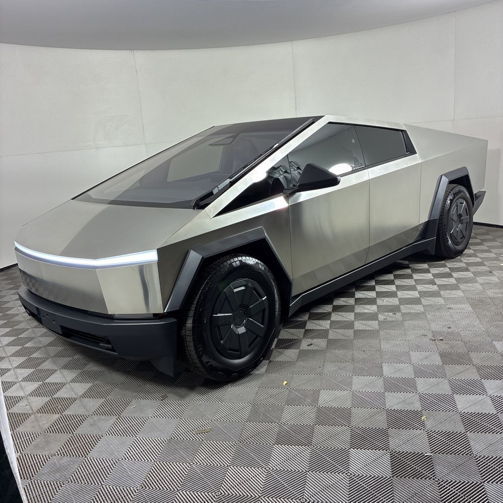 2025 Tesla Cybertruck Base
