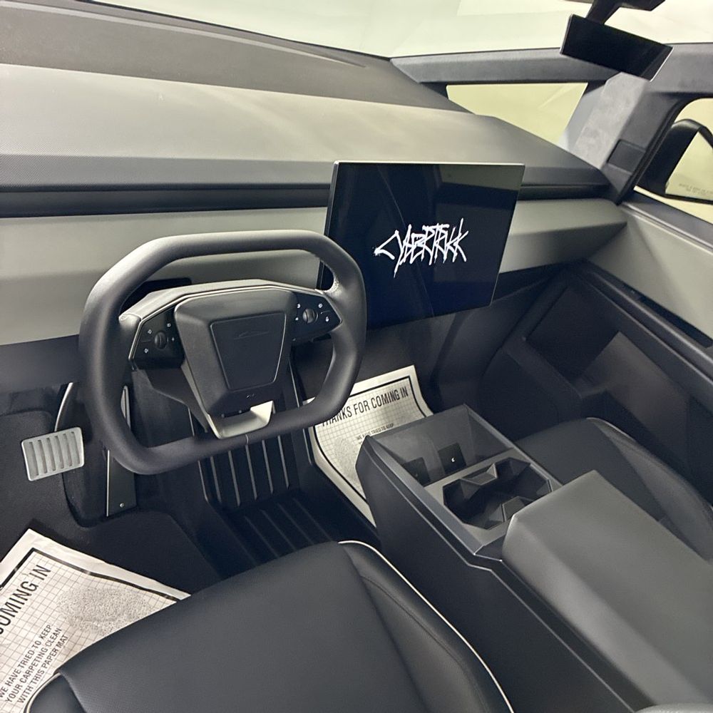 2025 Tesla Cybertruck Base