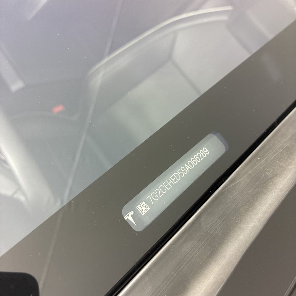 2025 Tesla Cybertruck Base