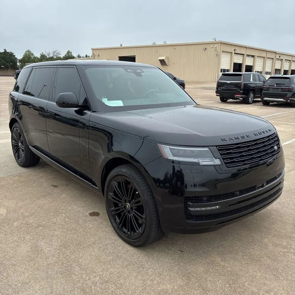 2025 Land Rover Range Rover SE P530