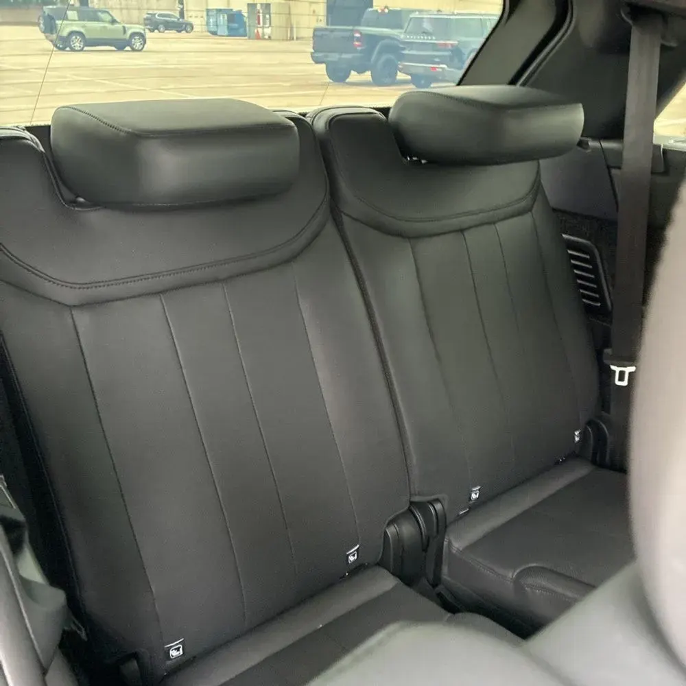 2025 Land Rover Range Rover SE P530