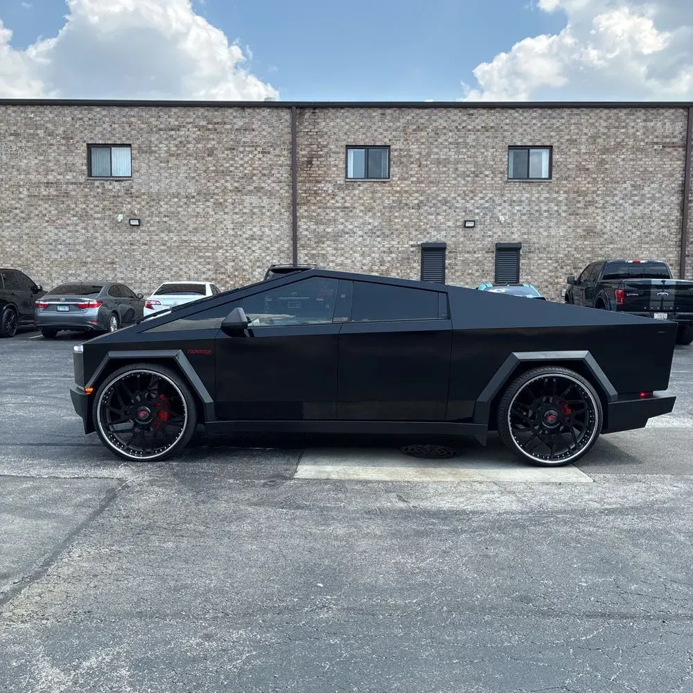 2024 Tesla Cybertruck Base