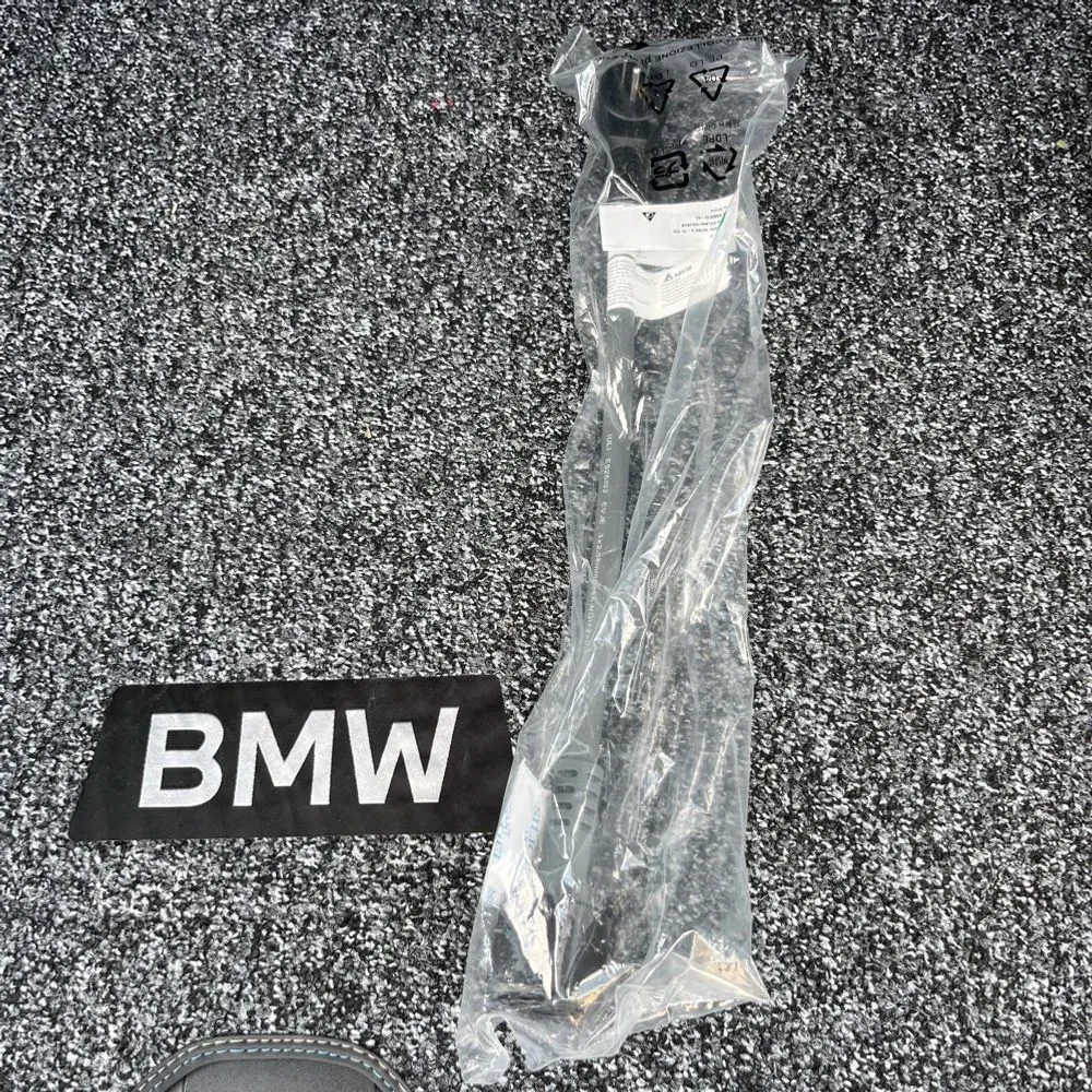 2025 BMW XM PHEV