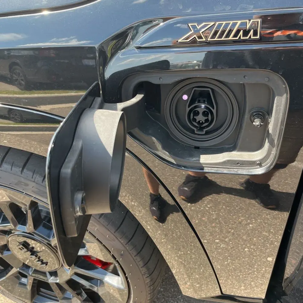 2025 BMW XM PHEV
