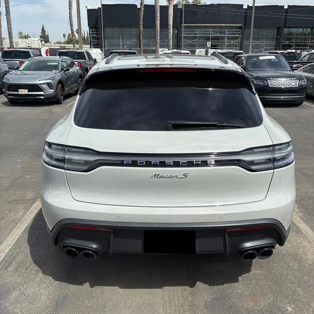 2022 Porsche Macan S