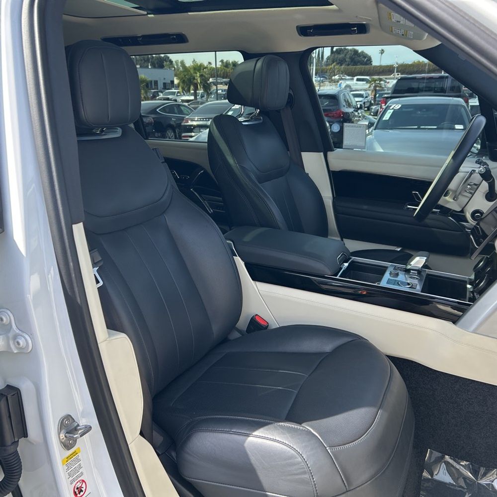 2023 Land Rover Range Rover P530 SE LWB