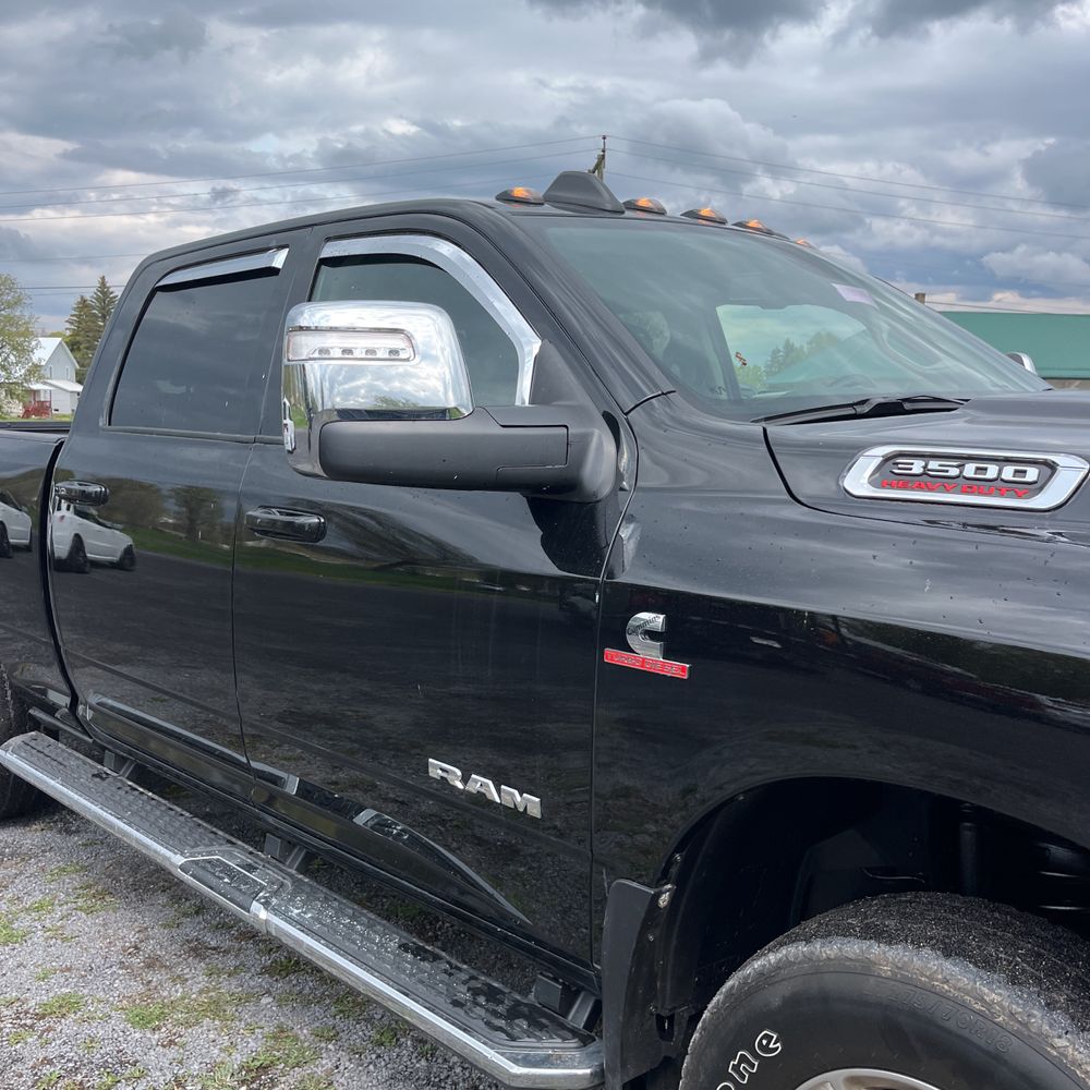 2024 Ram 3500 Laramie