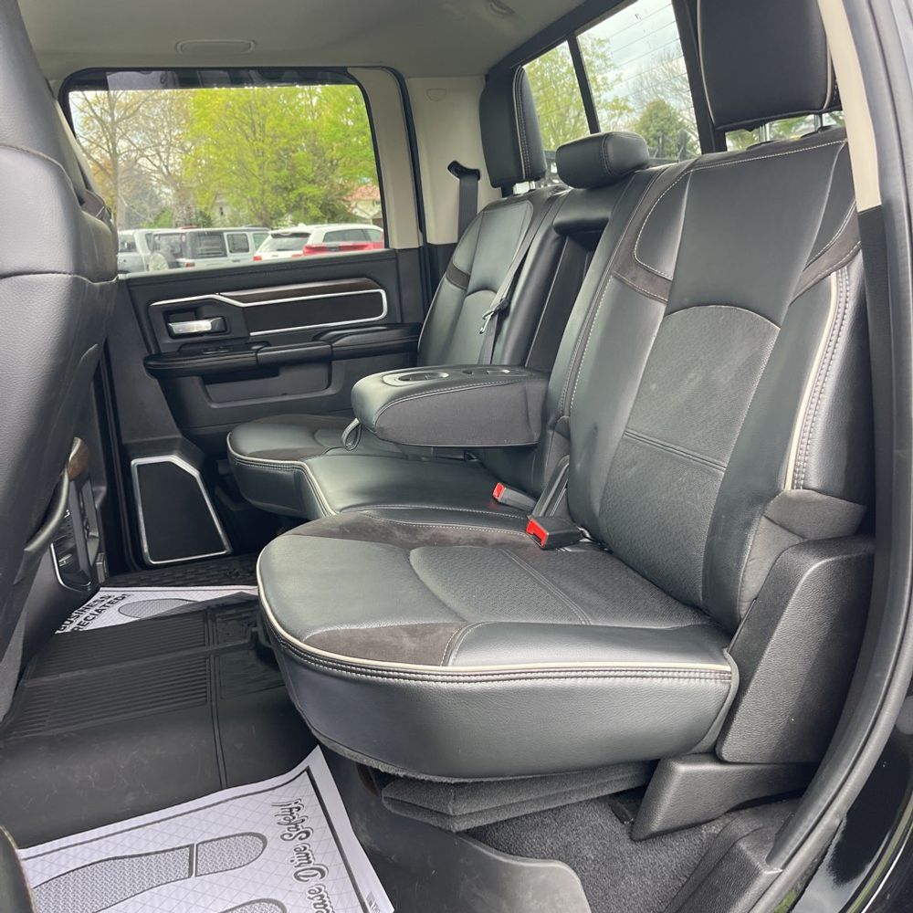 2024 Ram 3500 Laramie